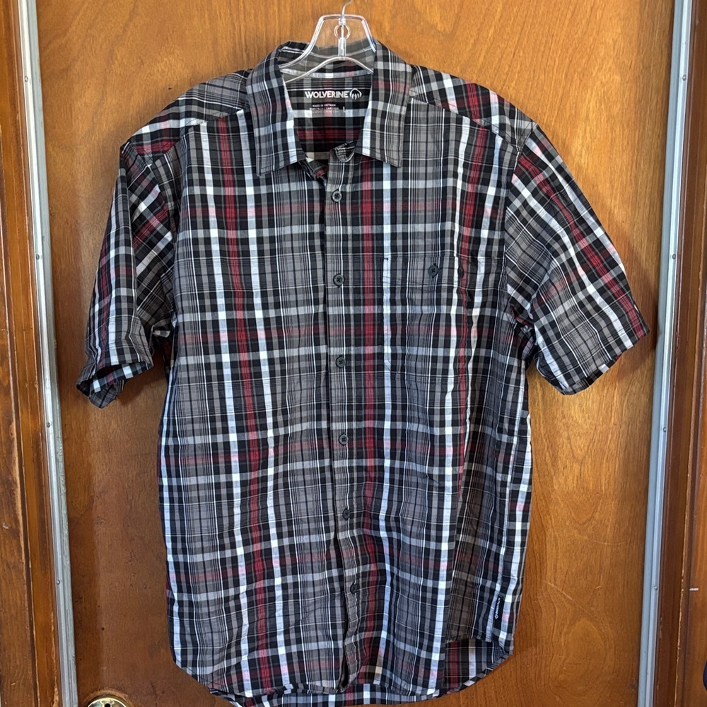 Wolverine Men’s Short Sleeve Button-Up Shirt - Black, Gray, Red